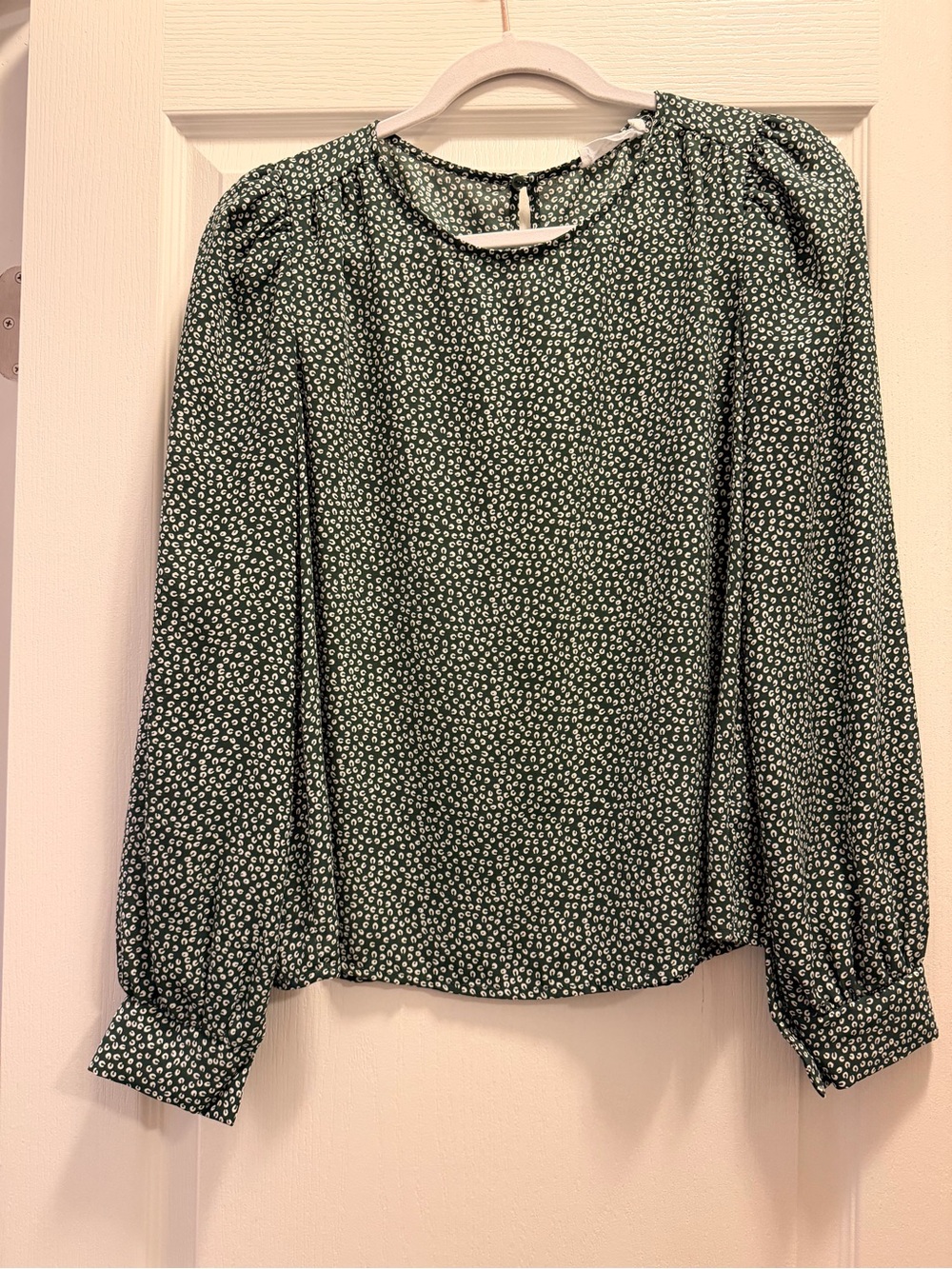All in Favor Green Floral Puff-Sleeve Blouse